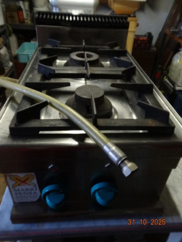 Cucina professionale gas 2 - -,